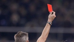 LUNGHISSIMA SQUALIFICA PER IL GIOCATORE DI BASKET DEL POTENZA CHE HA AGGREDITO L'ARBITRO
