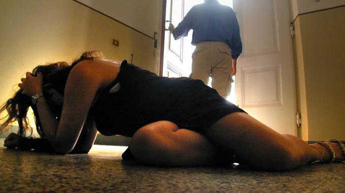 ERA COSTRETTA AD AVERE RAPPORTI SESUALI, LA CORTE D'APPELLO DI POTENZA CONDANNA IL 42ENNE!