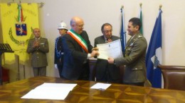 POTENZA: CONFERITA LA CITTADINANZA ONORARIA A GENERALE CHE HA GUIDATO MISSIONI DI PACE ALL'ESTERO!