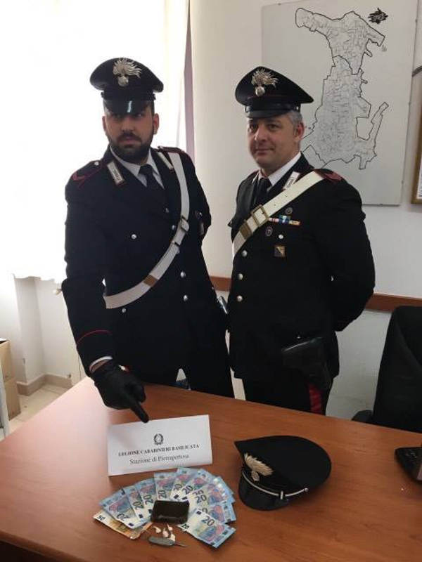 carabinieri pietrapertosa