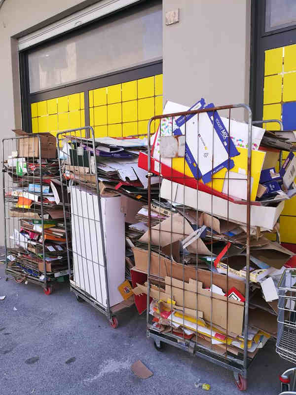 spazzatura rione mancusi4