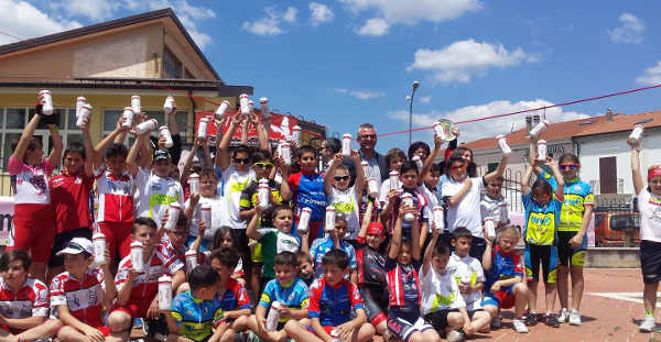 18738899_464305993906693_2200949830481943122_o